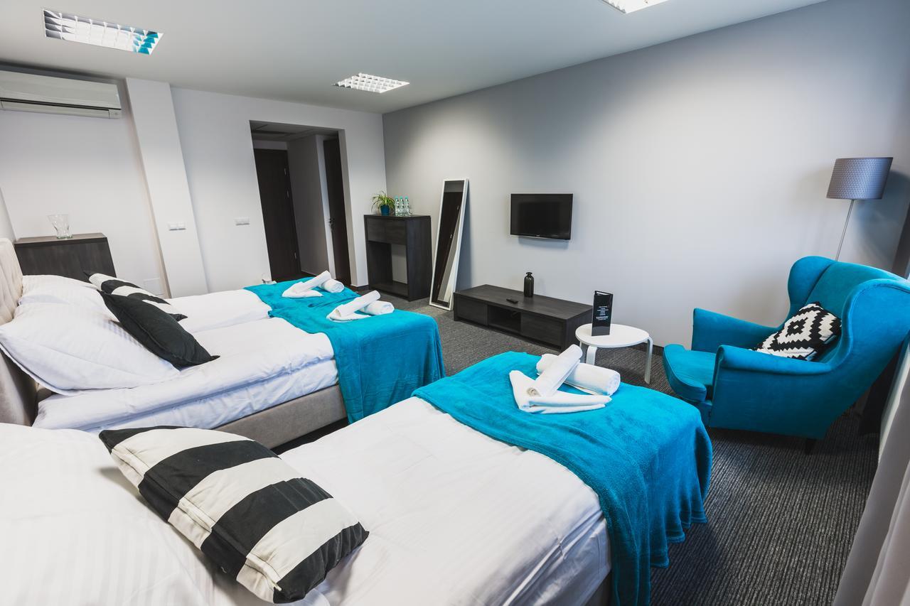 Czarno Na Bialym Hotel Cracovia Esterno foto